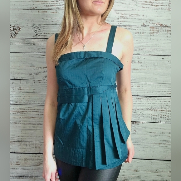 Marc Jacob's Pleated Blouse - size 6 - Picture 4 of 12